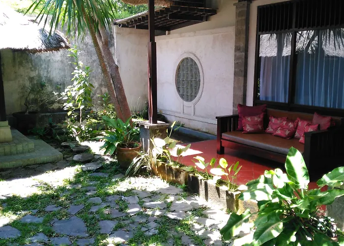 Puri Ayu 4*